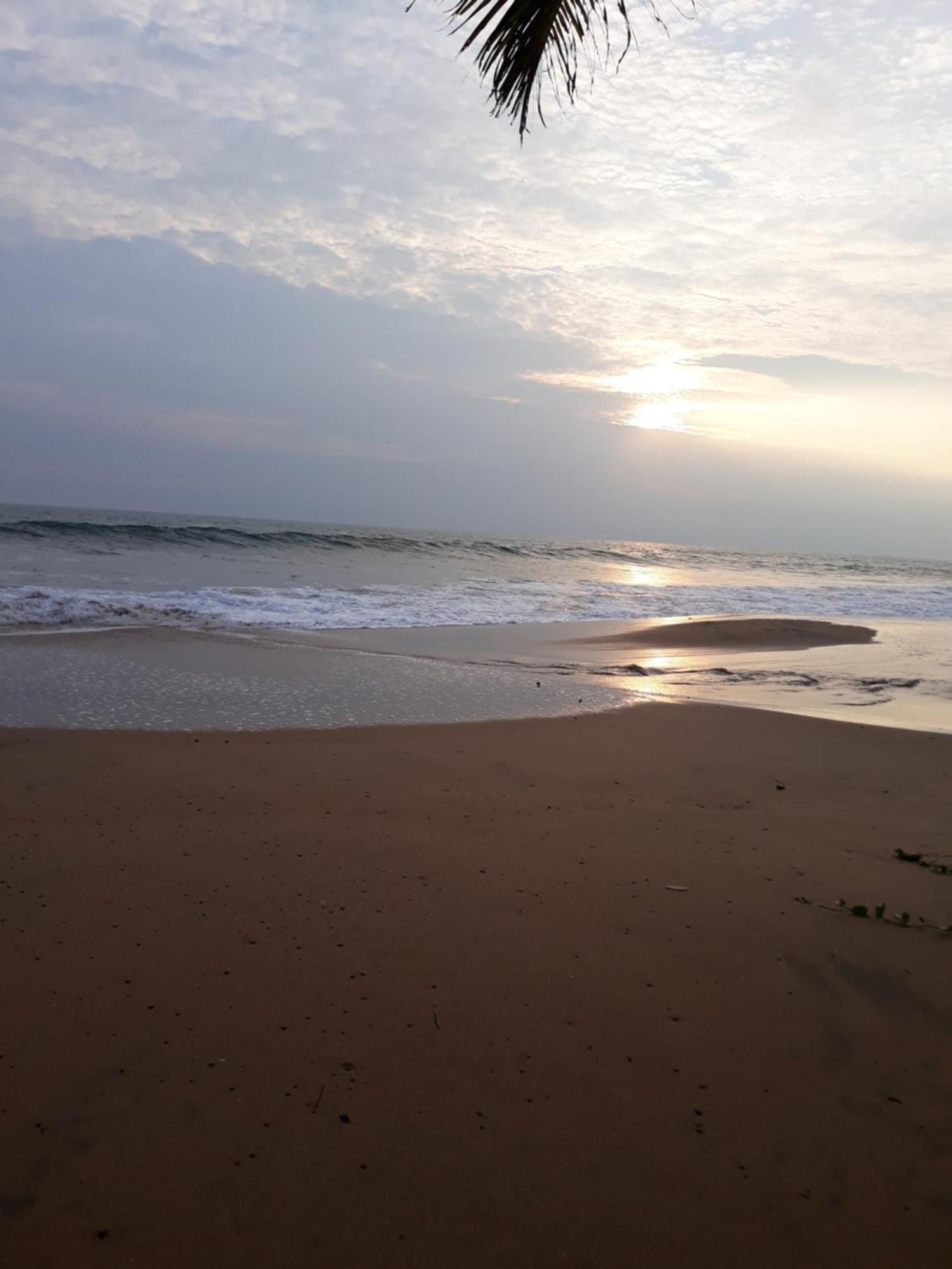 Arcade Beach Hotel เบนโตตา ภายนอก รูปภาพ