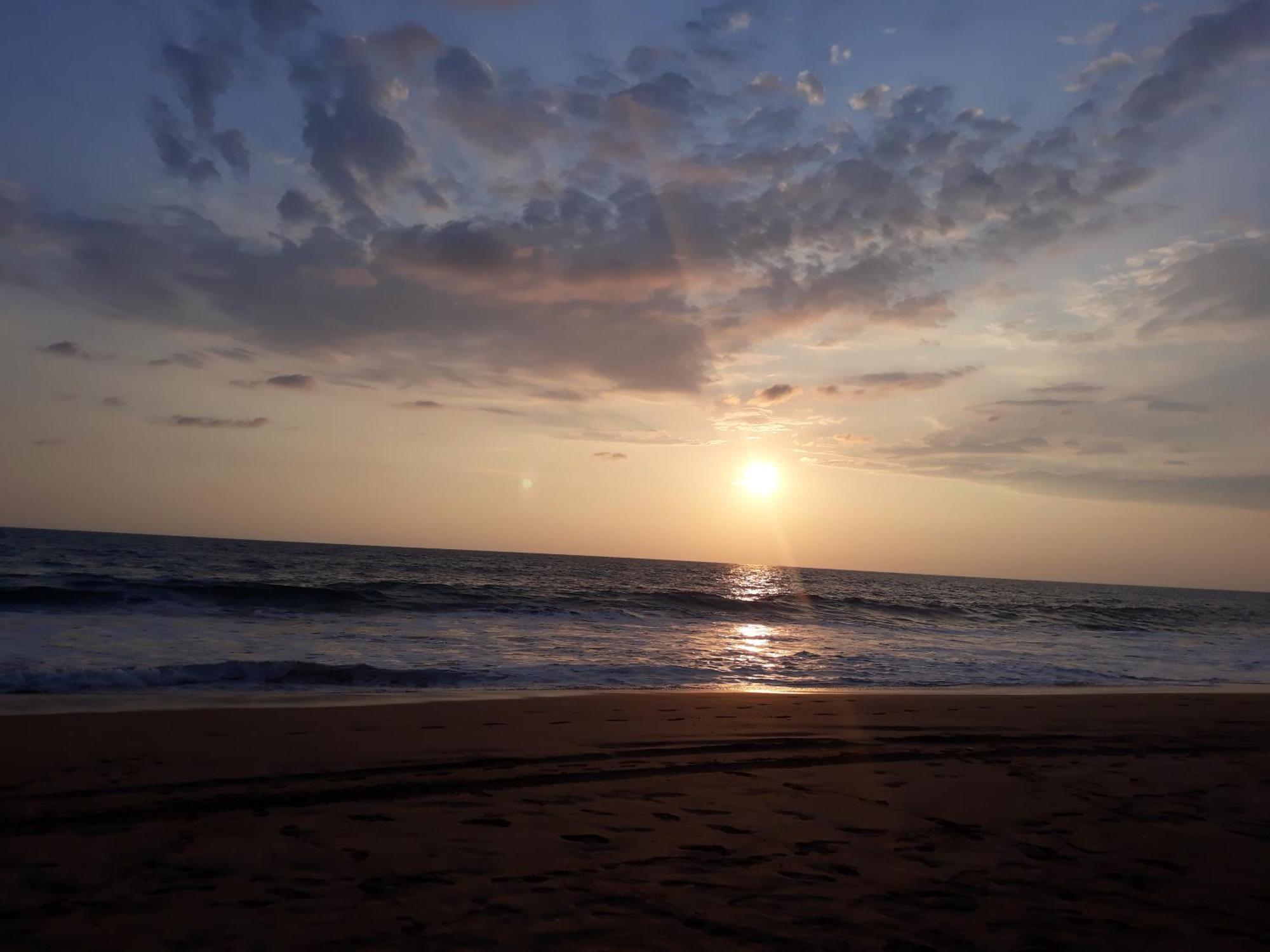 Arcade Beach Hotel เบนโตตา ภายนอก รูปภาพ